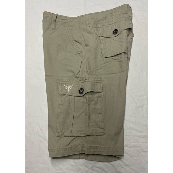 guess cargo shorts Men’s Size 32 Color Beige Cargo Pockets - Picture 1 of 10